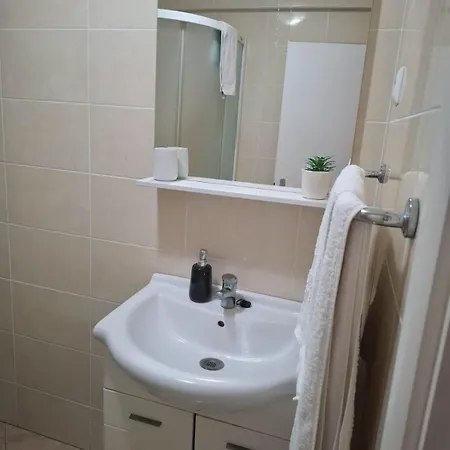 Happy Basset Terrace Appartamento *